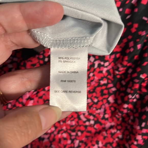 Sakurafina pink and black shirt - Picture 6 of 7